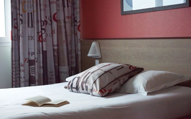 ACE Hôtel Travel Athée sur Cher - A85 Aire du Val de Cher
