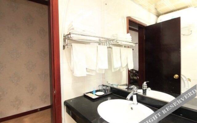 Dujuan Shanzhuang Hotel
