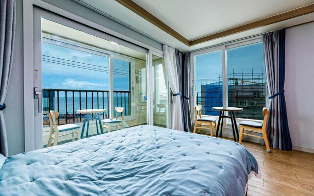 Gangneung Glad Pension