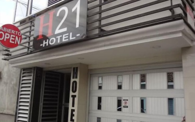 Hotel H21