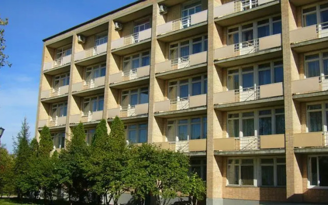 Отель Изумруд