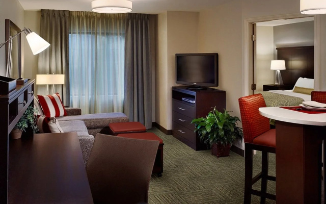 Staybridge Suites Des Moines Downtown by IHG