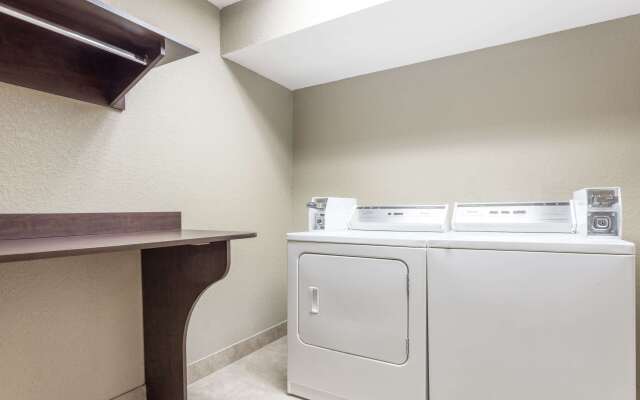 Microtel Inn & Suites by Wyndham Macon