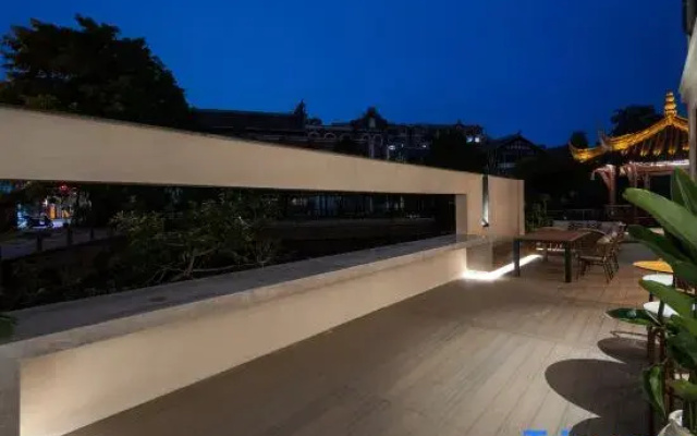 Jingxi Yinlu Vacation Apartment