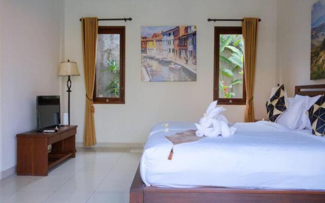 Villa Akmali Berawa - 3 Bedrooms