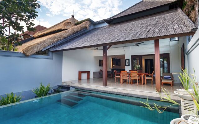 Villa Lalang Temu