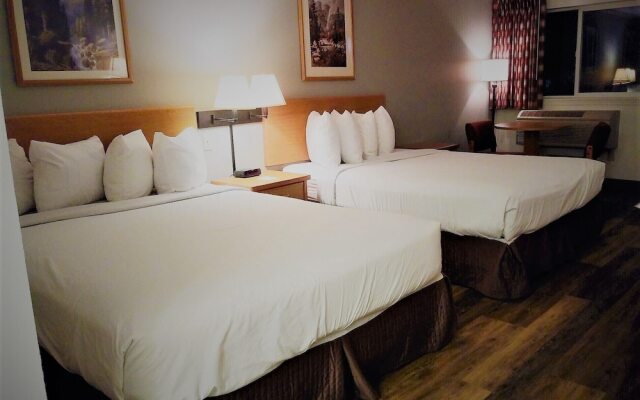 Sugarloaf Mountain Motel