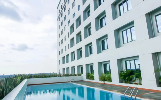 Crystal Crown Hotel Harbour View