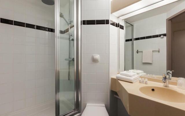 Brit Hotel Confort Amiens