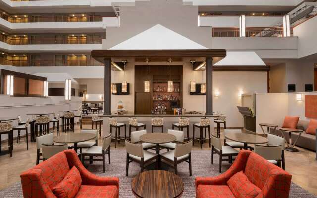 Embassy Suites by Hilton Baltimore at BWI Airport