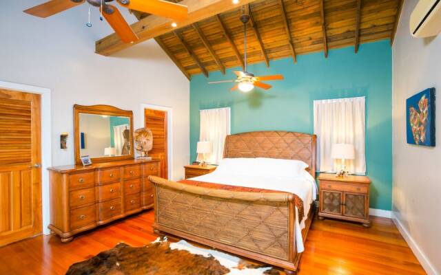 Blue Tang 4 Bedroom Home