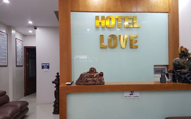 OYO 756 Love Hotel
