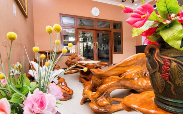 Hotel 3 Intan by OYO Rooms