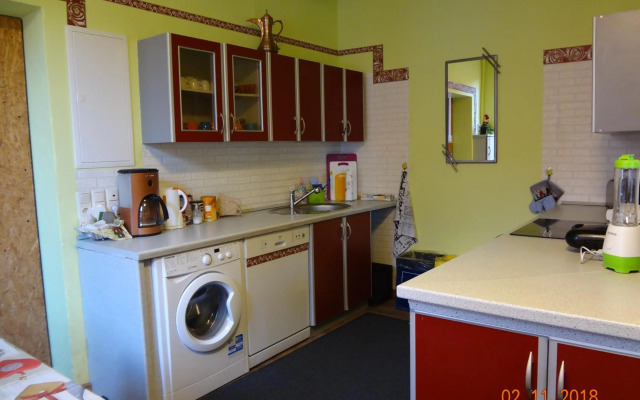 1 Ferienwohnung & 6 Gästezimmer