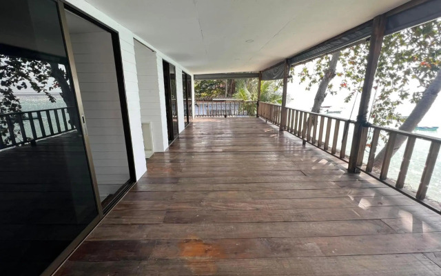 Haad Chao Phao Resort