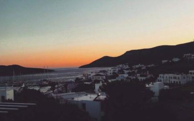 Studios Angela Village