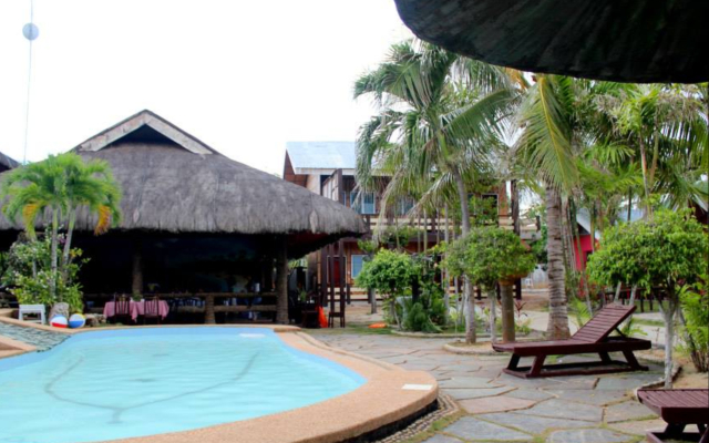 Coco Grove Nature Resort and Spa