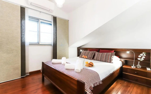 Avenida da Liberdade Duplex by Homing