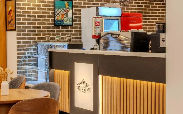 Pirin Sense Apartment Complex