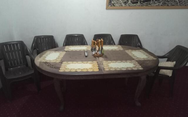 OYO 87696 Grand Inayat