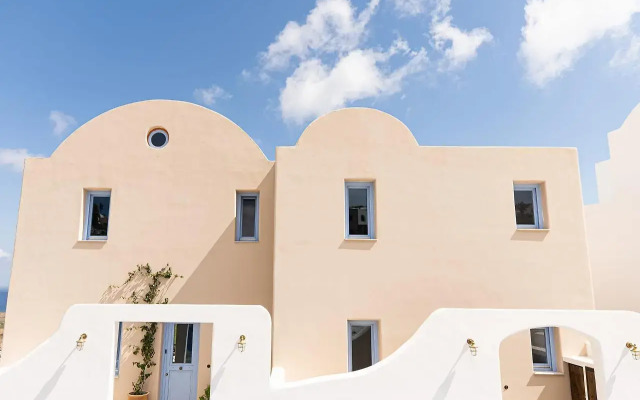 Pink Freud Villas Santorini