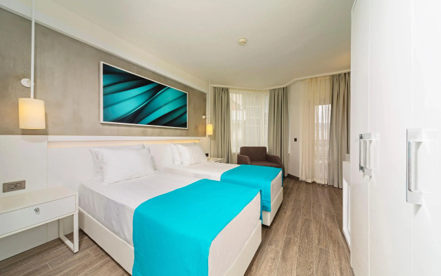 Poseidon Hotel - Adults Only