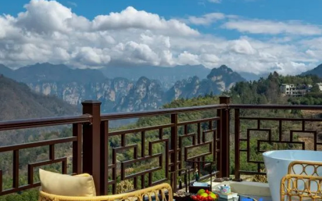 Valley Love Holiday Home (Zhangjiajie Forest Park Zhongmen Ticket Station Store) – Outside – Zhangjiajie