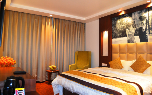 Hotel Royal Savoy Kashmir