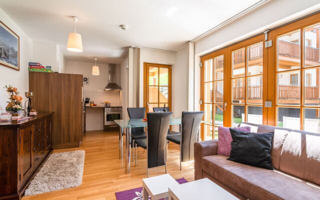 Modern Apartment in Rauris by the Forest