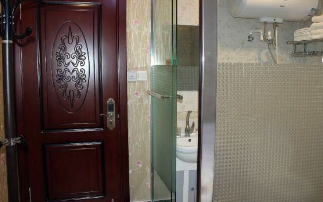 Yunjie Business Hotel
