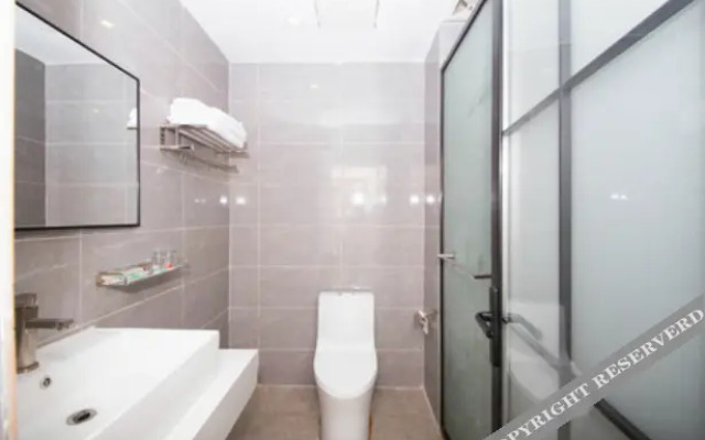 Guangzhou Yiju·Hotel Apartment (Huadu Shiling Branch)