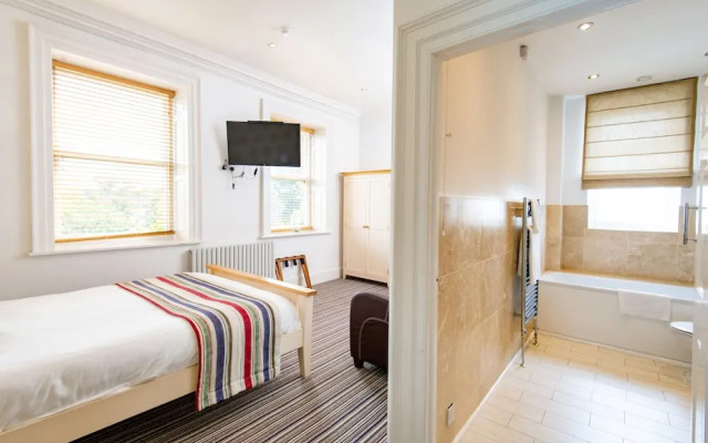 Healds Hall Hotel
