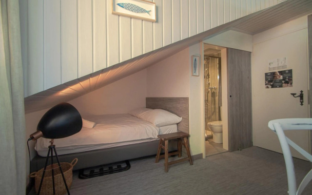 Seven Boutique Hotel