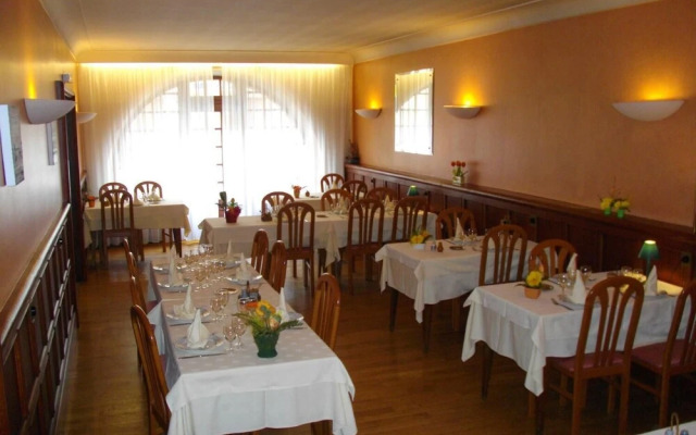 Hotel Restaurant Du Commerce