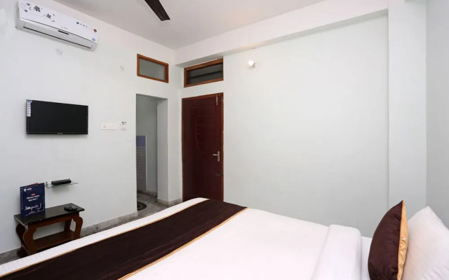 OYO 10572 Kalpataru Guest House
