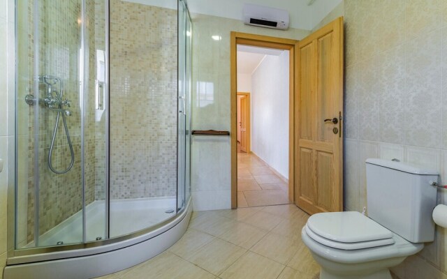 Stunning Home in Pula With Wifi and 2 Bedrooms