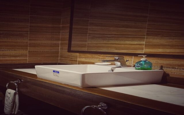 Huiya Tianmu Hotel (Xi'an Bell and Drum Tower Fourth Hospital)