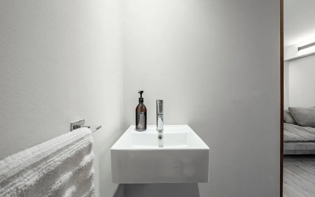 Urban Getaway Trendy Polanco Home Office