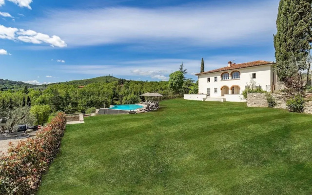 Amazing Panoramic Villa La Poggiola