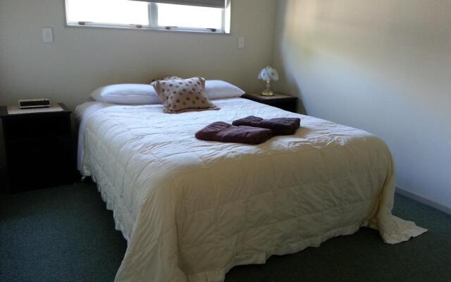 Blake Court Motel