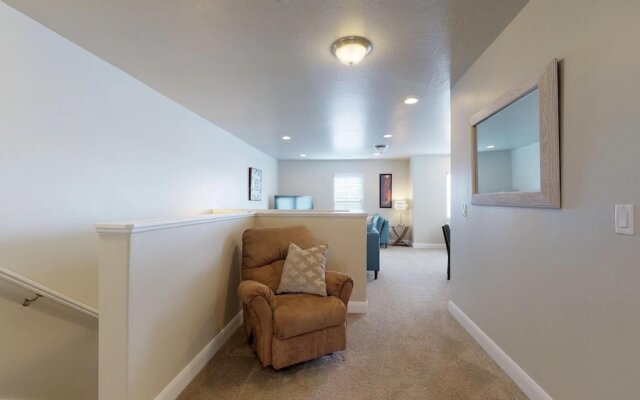 Sweet 3 Bedroom Apts