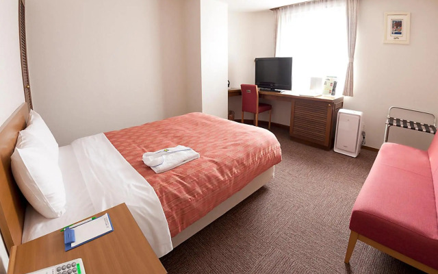 Kumegawa Wing Hotel
