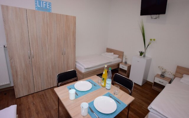 AB Apartment 09