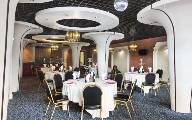 Ramada Birmingham Oldbury M5 J2