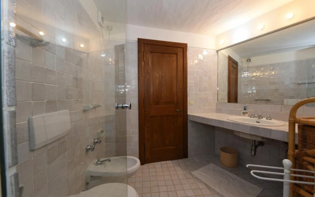 Villa Dianthos - Luxury 7 Bedroom in Porto Cervo