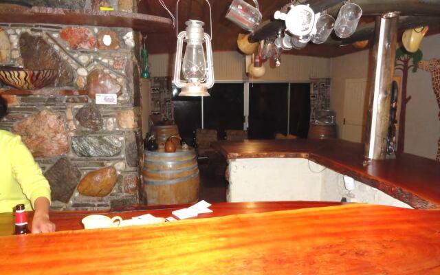 Airport Lodge