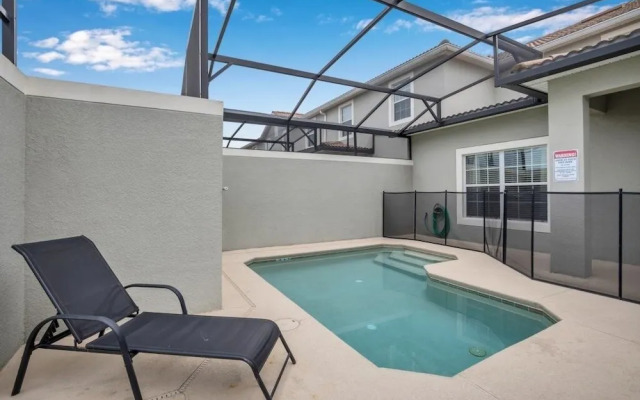 3097pequod 5 Bedroom Townhouse by RedAwning