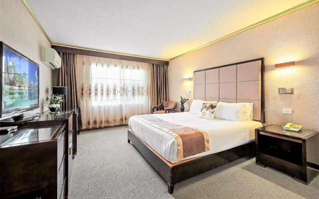 Eltham Gateway Hotel