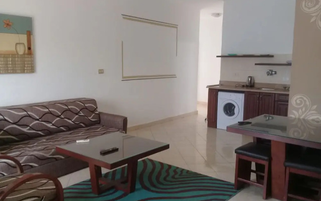 Carlton Luxury Resort