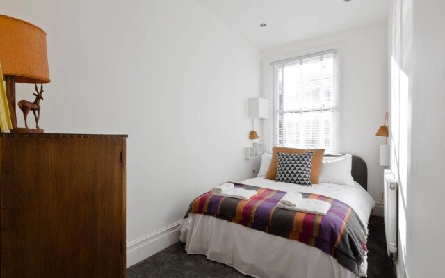 Modern 2bed in Brook Green/ Olympia